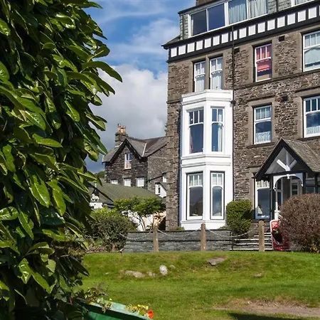 Waterside Holiday home *